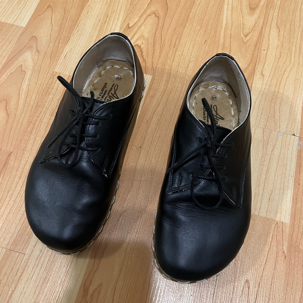 black leather women’s barefoot grounding shoes oxfords loafers size 37 us 6.5 7